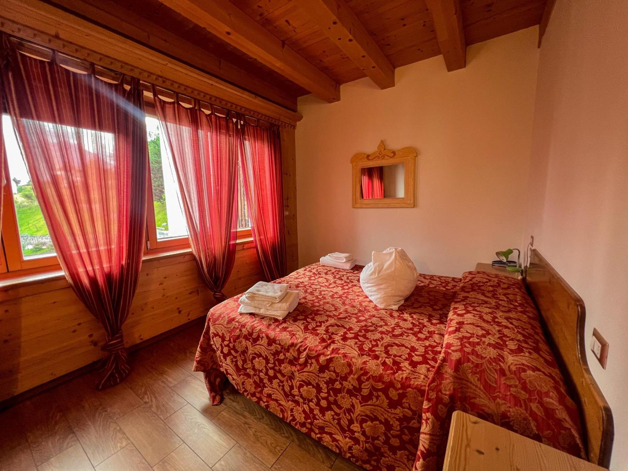 Park Hotel Bellavista Calalzo di Cadore エクステリア 写真